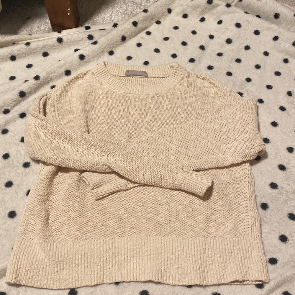 Everlane cream sweater!